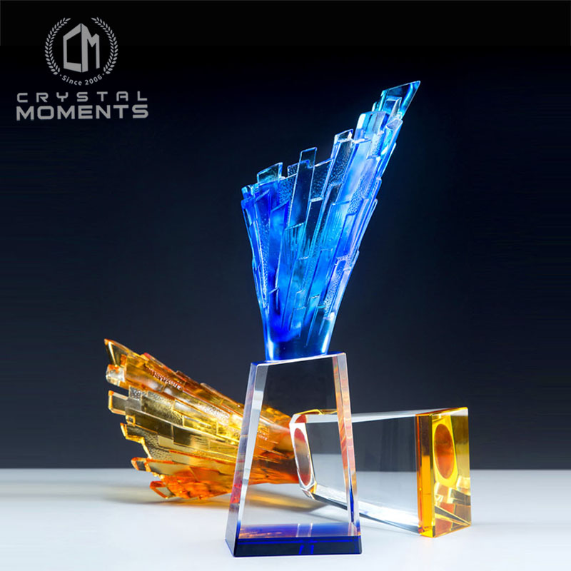 Liu Li Trophies/Awards