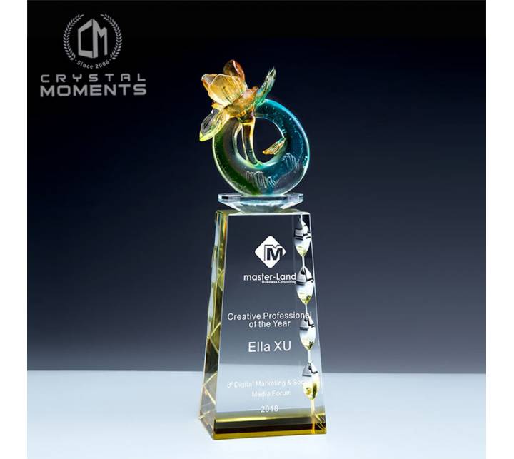 Liu Li Trophies/Awards