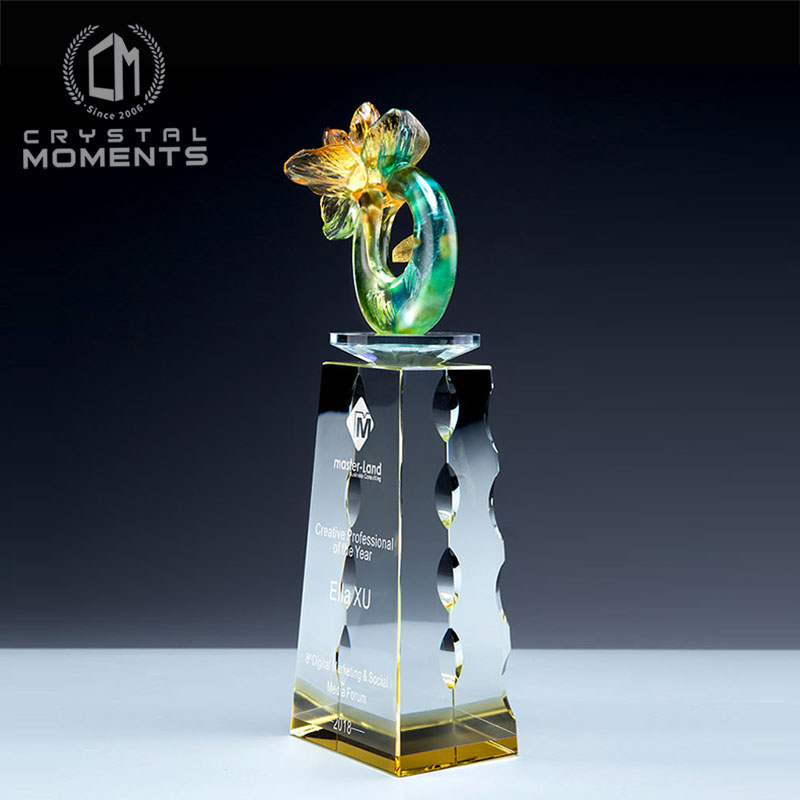 Liu Li Trophies/Awards