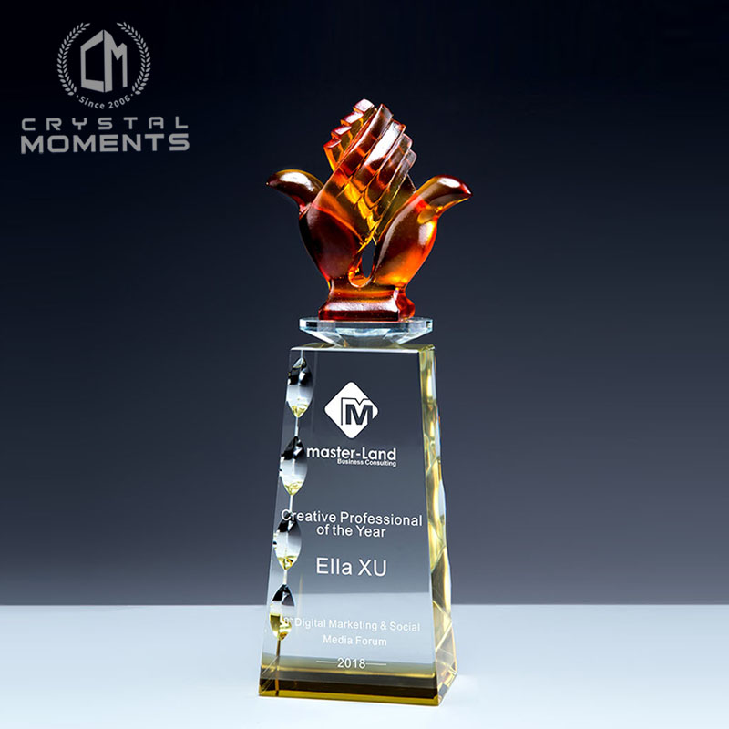 Liu Li Trophies/Awards