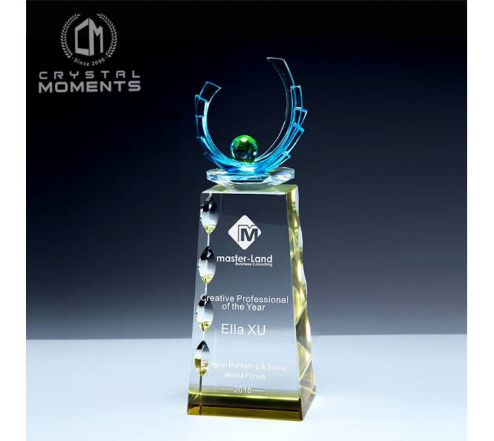 Liu Li Trophies/Awards