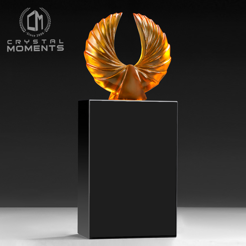 Liu Li Trophies/Awards